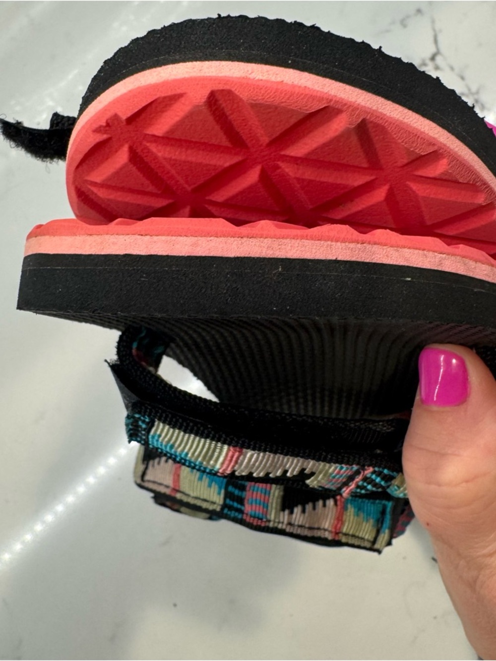 Teva Original Universal Sandals Geometric Print Black Pink Women’s Size 8 - Picture 9 of 9